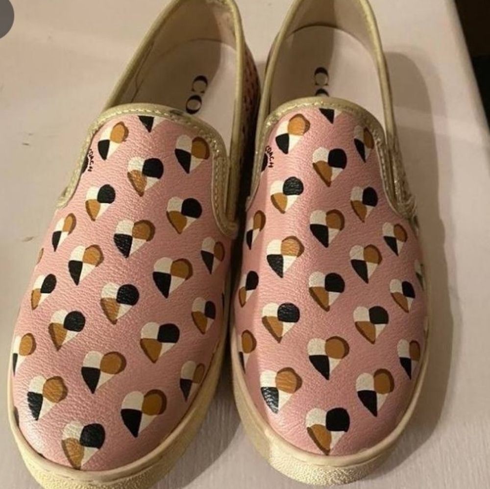 Coach tennis shoe. Size 10